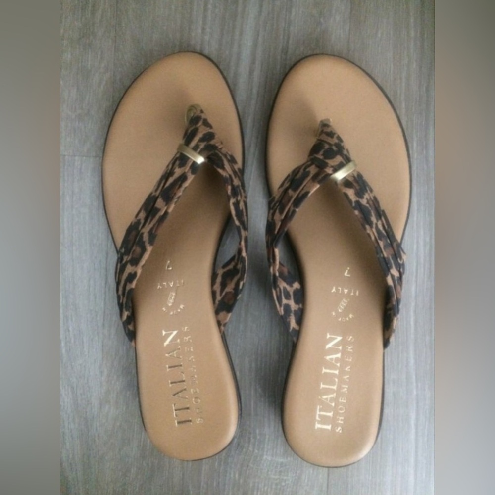 Italian Shoemakers Leopard Print Sandals - Size 7 -Brand New